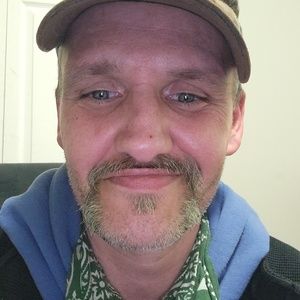 Meet your Posher, Henry